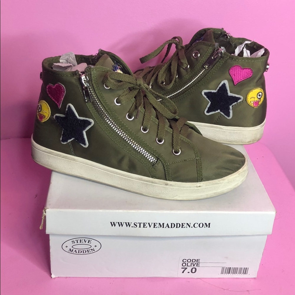 Steve Madden Sneakers